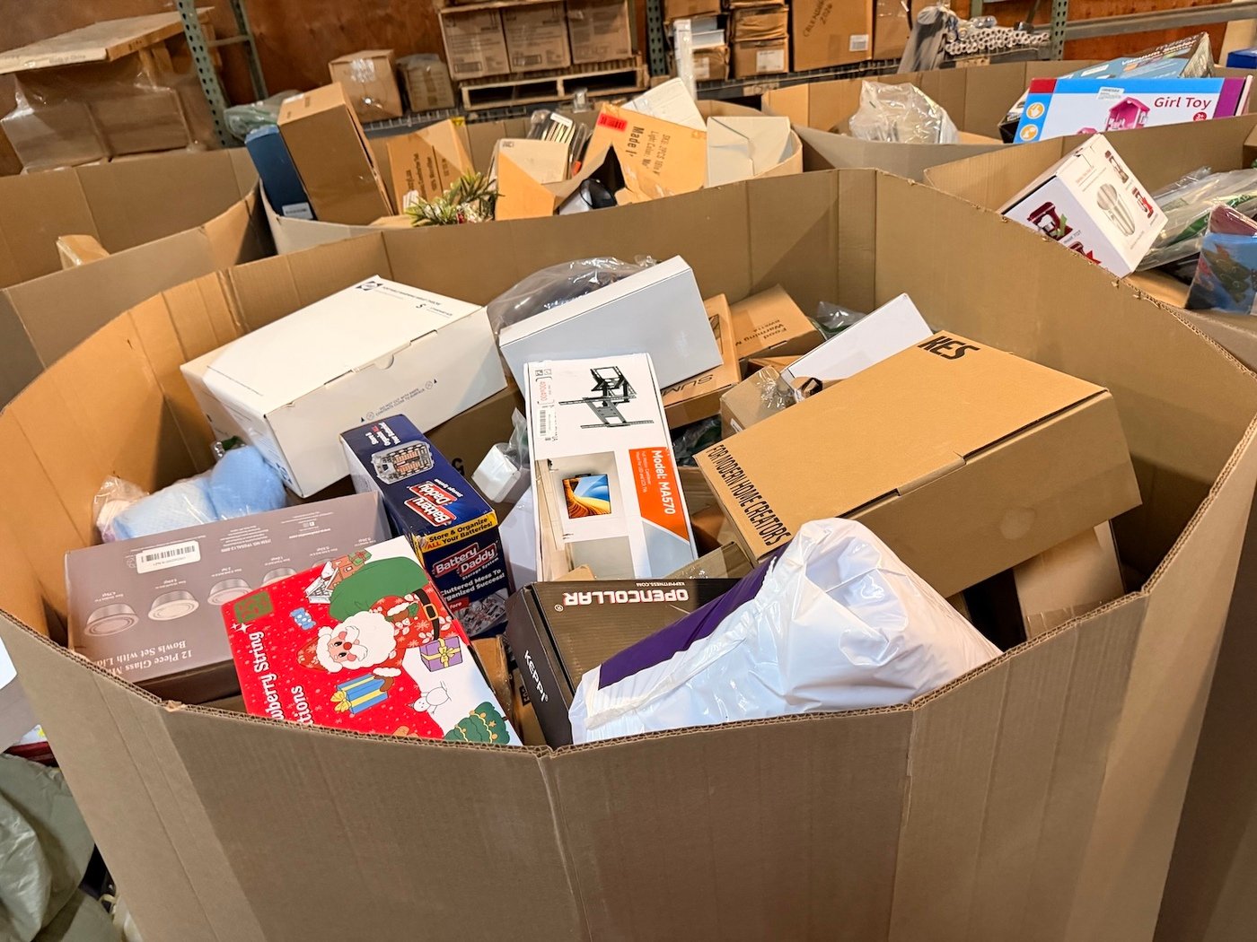 Premium BIN Store Truckload - Image 11