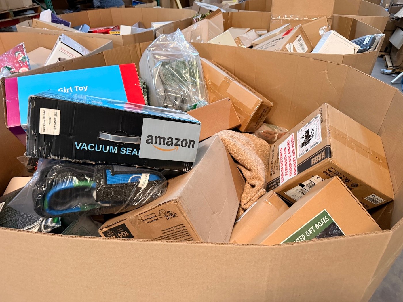 Premium BIN Store Truckload - Image 12