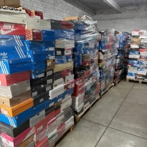 Premium Mixed Shoes Pallet &ndash; 200 Pieces | 40 Unique Models